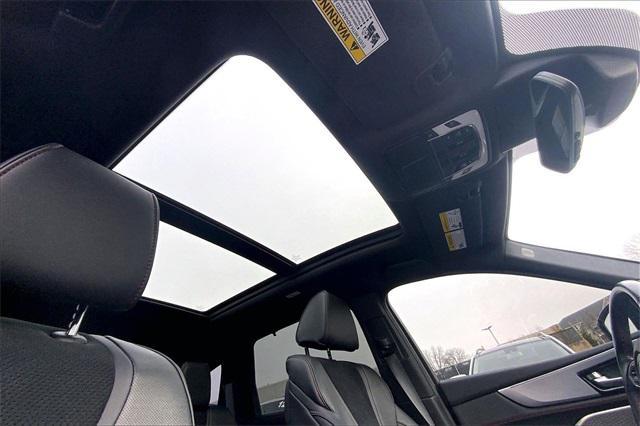 used 2022 Acura MDX car, priced at $38,890