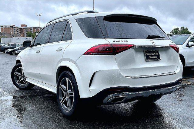 Mercedes-Benz GLE view 3