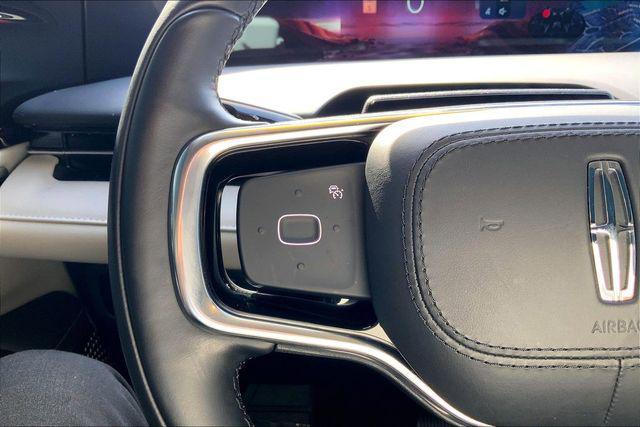 used 2024 Lincoln Nautilus car, priced at $51,480