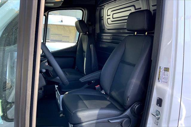 new 2026 Mercedes-Benz Sprinter 2500 car, priced at $64,007