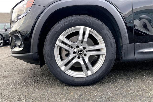 used 2020 Mercedes-Benz GLB 250 car, priced at $24,626