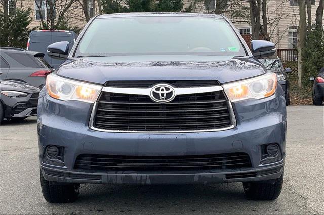 used 2014 Toyota Highlander car, priced at $15,891