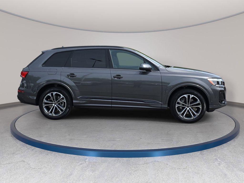 used 2025 Audi Q7 car, priced at $49,750