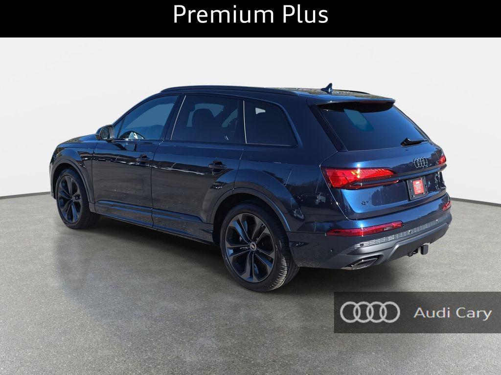 new 2026 Audi Q7 car, priced at $69,555