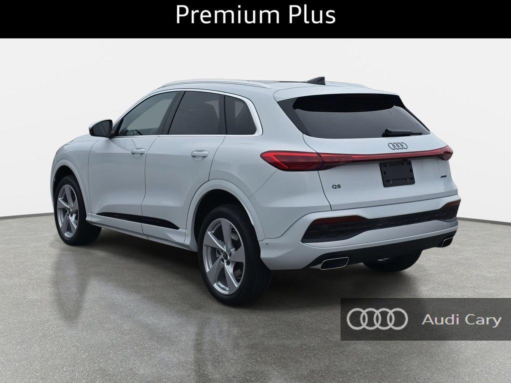 new 2025 Audi Q5 car, priced at $58,335