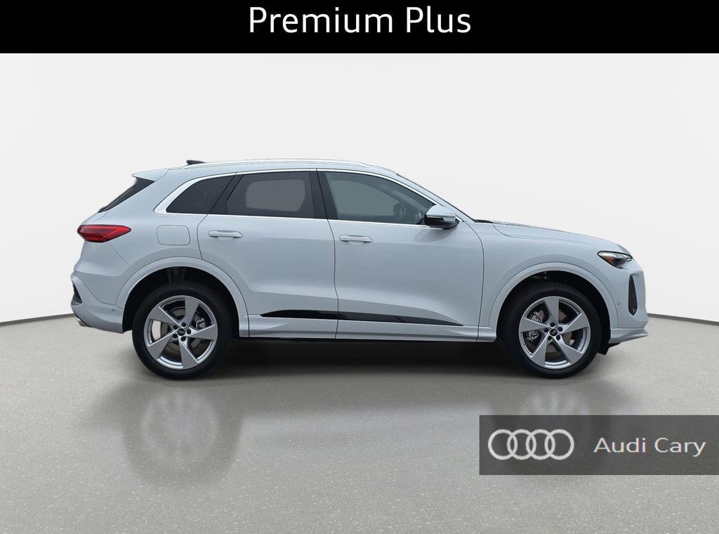 new 2025 Audi Q5 car, priced at $58,335