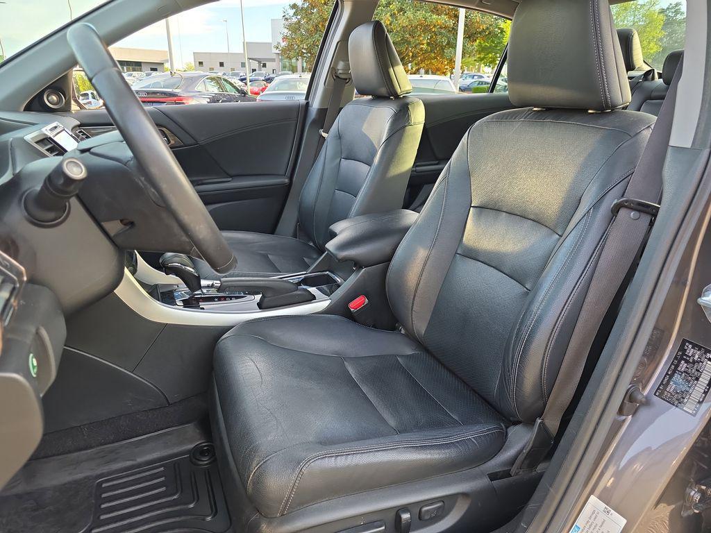 used 2017 Honda Accord Hybrid car, priced at $16,250