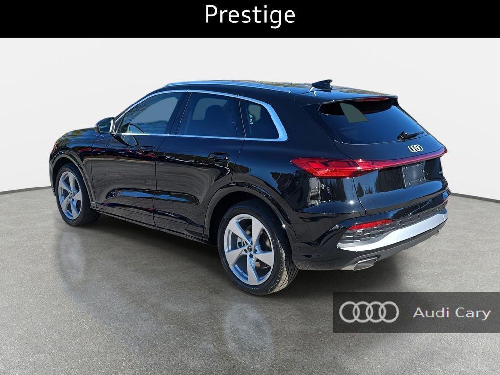new 2025 Audi Q5 car, priced at $61,632