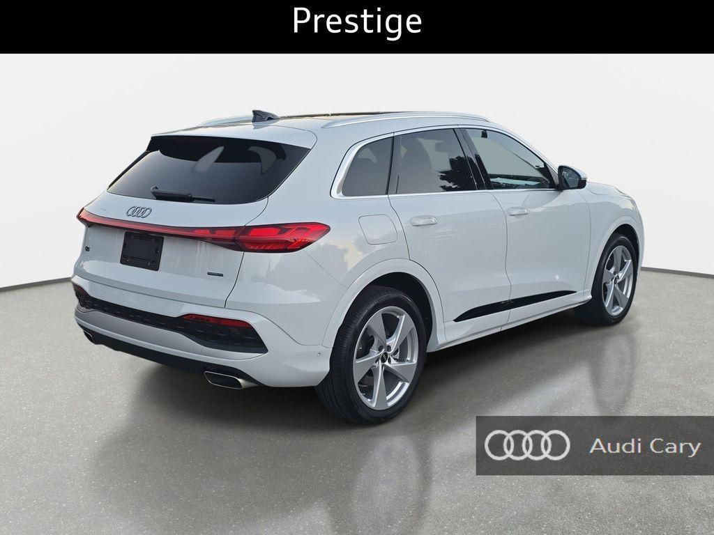new 2025 Audi Q5 car, priced at $61,226