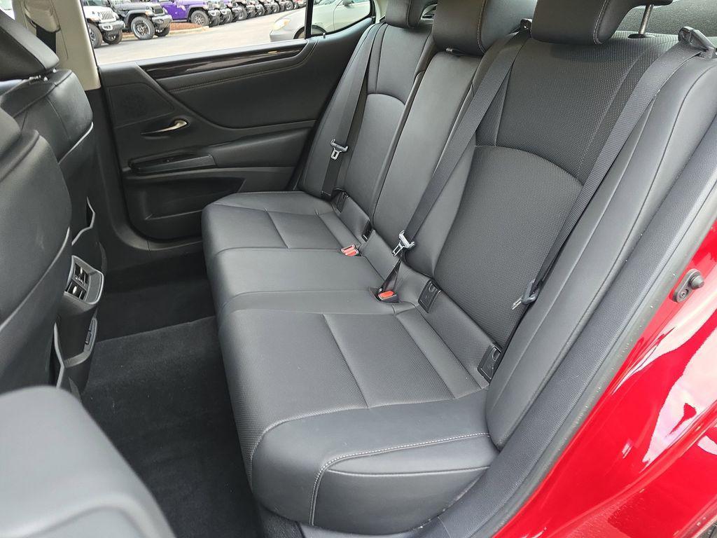 used 2021 Lexus ES 250 car, priced at $27,950