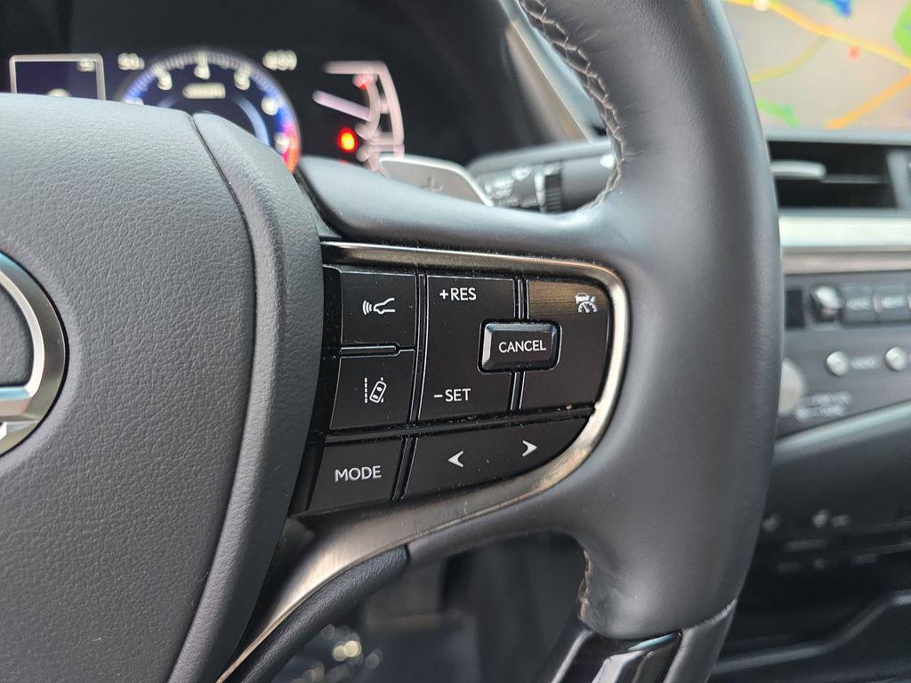 used 2021 Lexus ES 250 car, priced at $27,950