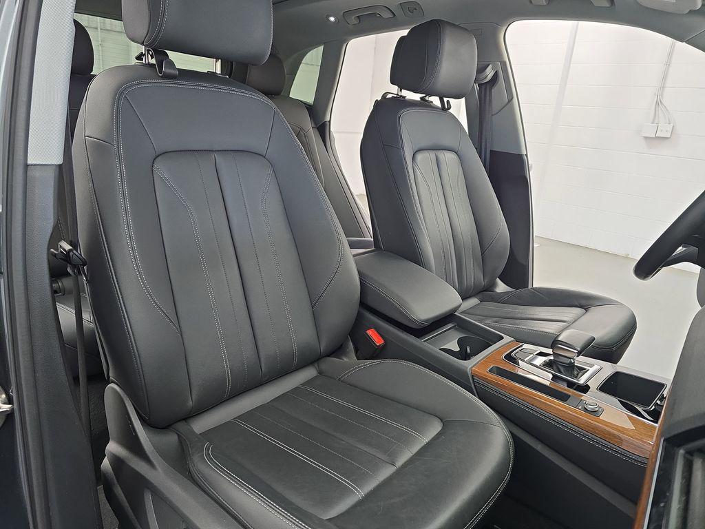 used 2023 Audi Q5 car, priced at $33,950