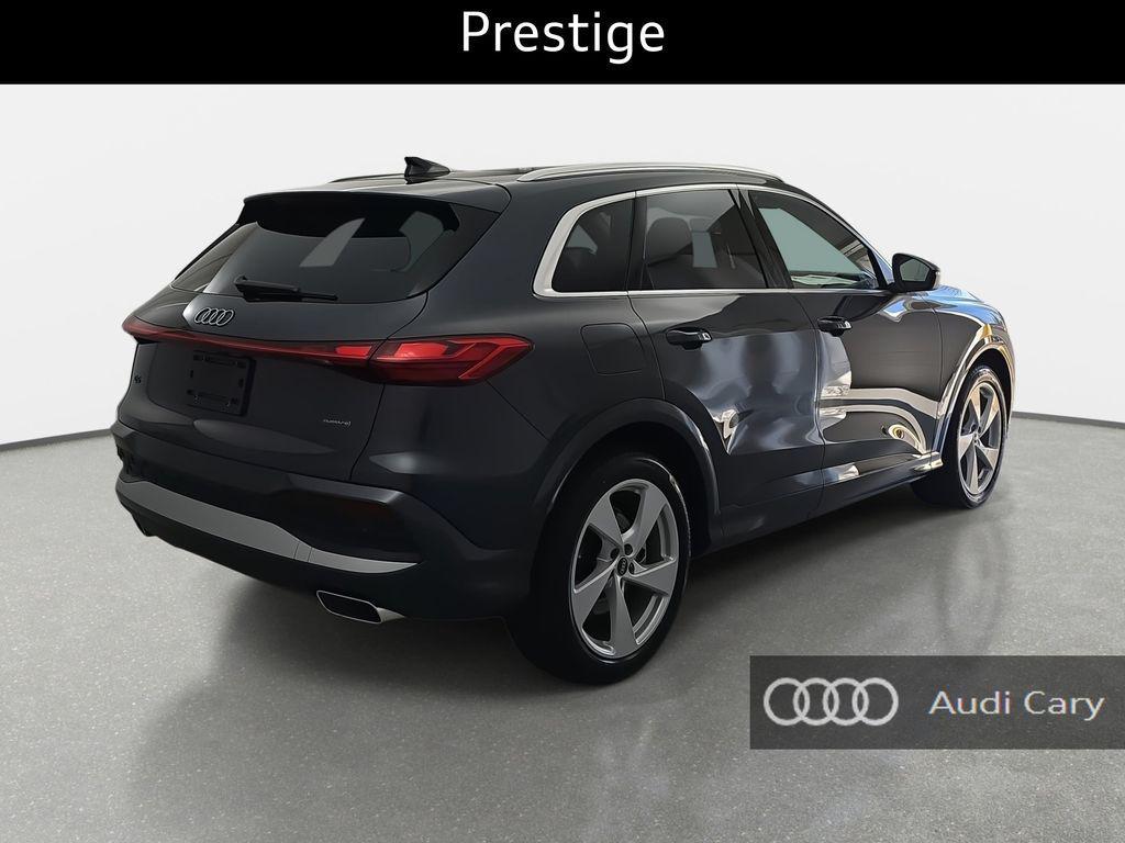new 2025 Audi Q5 car, priced at $61,814