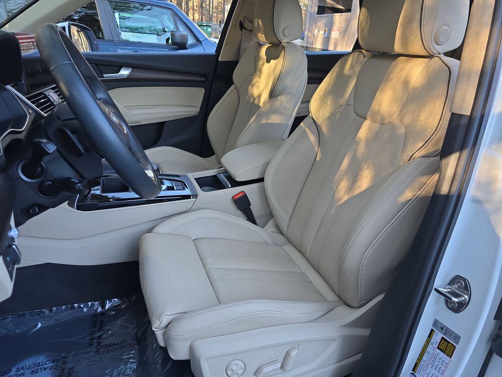 used 2024 Audi Q5 car, priced at $41,950