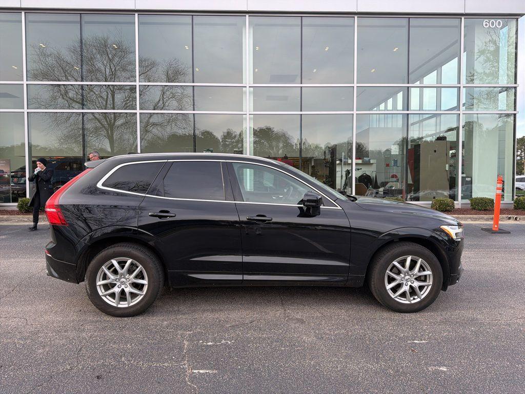 used 2021 Volvo XC60 car, priced at $25,750