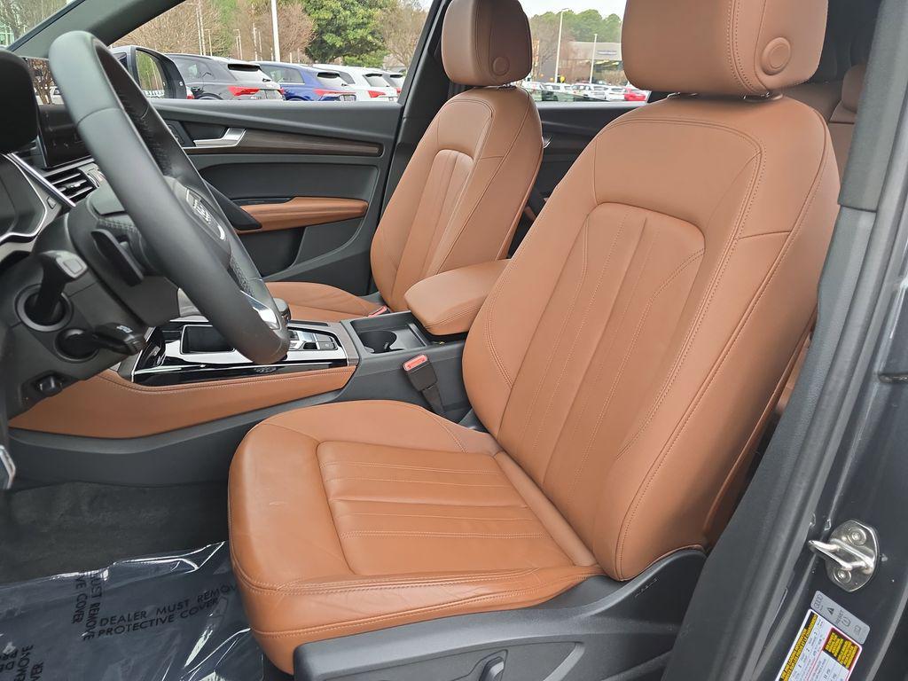 used 2023 Audi Q5 car, priced at $30,950