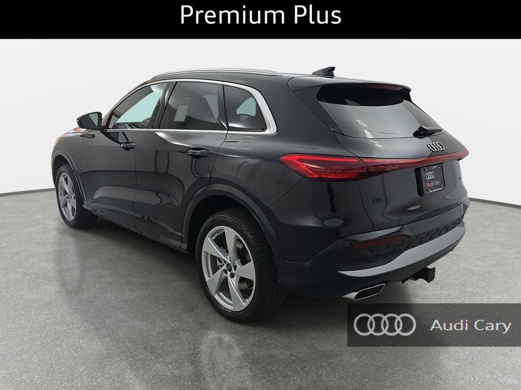 new 2025 Audi Q5 car, priced at $59,290
