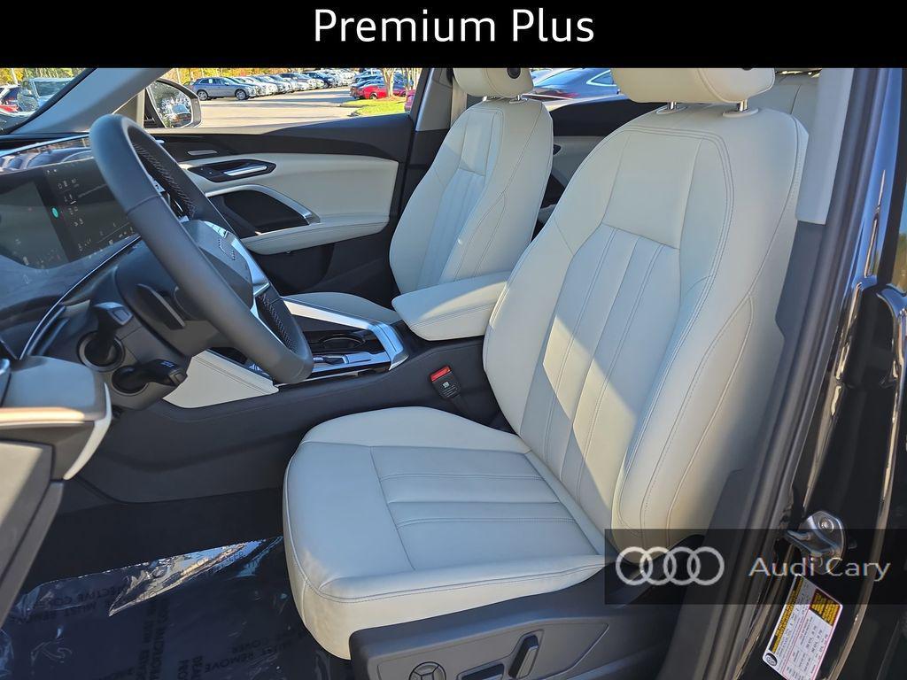 new 2025 Audi Q5 car, priced at $60,417