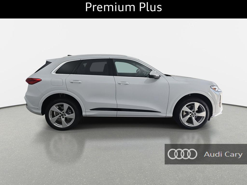 new 2025 Audi Q5 car, priced at $58,741