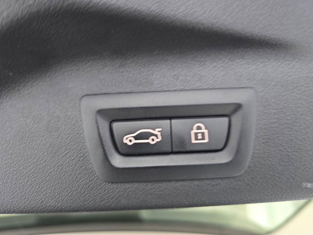 used 2021 BMW X7 car, priced at $34,250