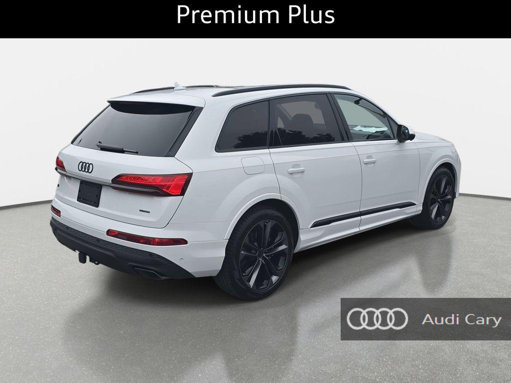 new 2026 Audi Q7 car, priced at $70,240