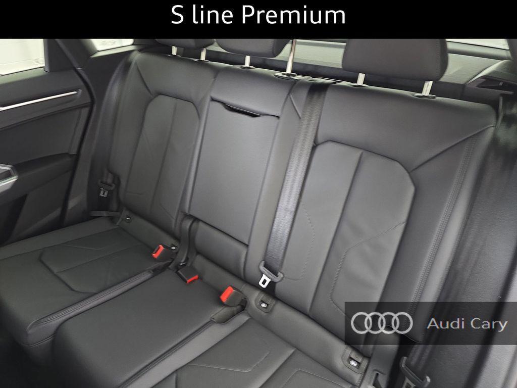 new 2025 Audi Q3 car, priced at $39,226