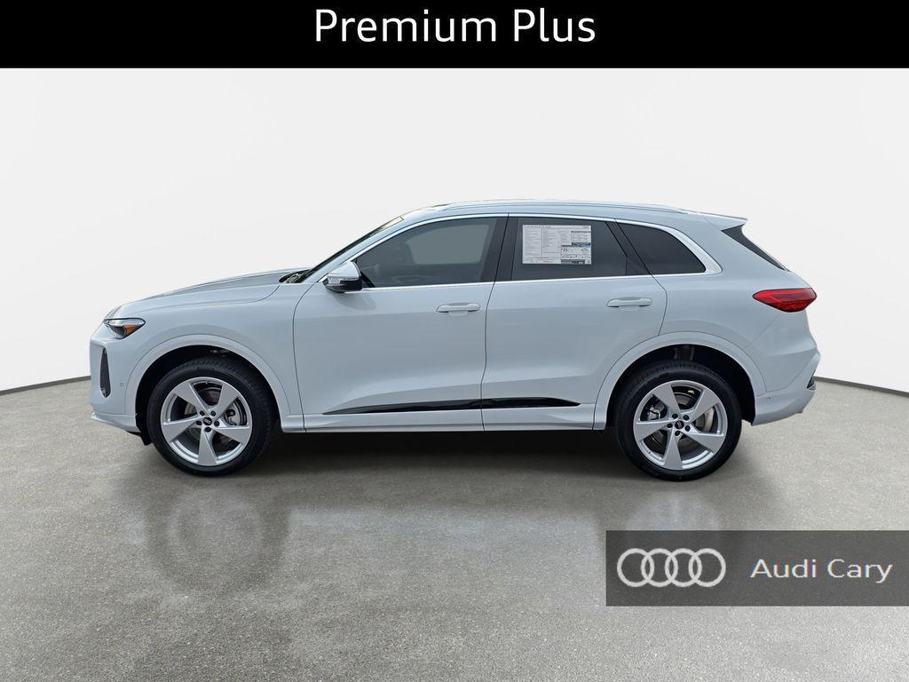 new 2025 Audi Q5 car, priced at $59,236