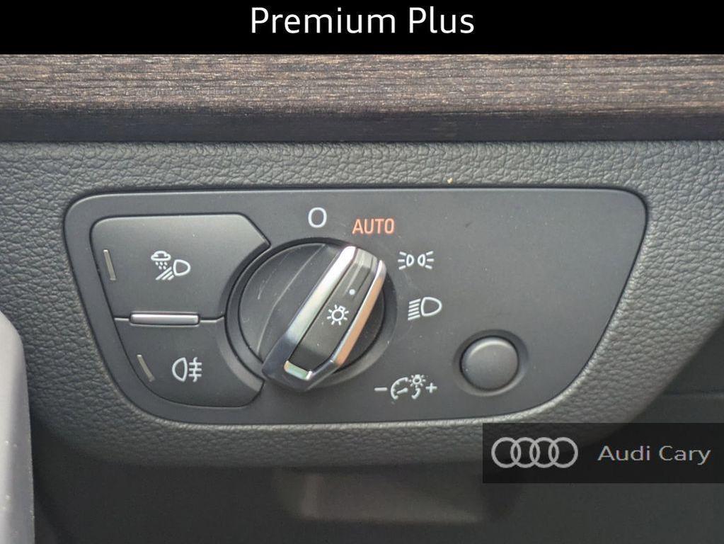 new 2025 Audi Q5 car, priced at $58,433