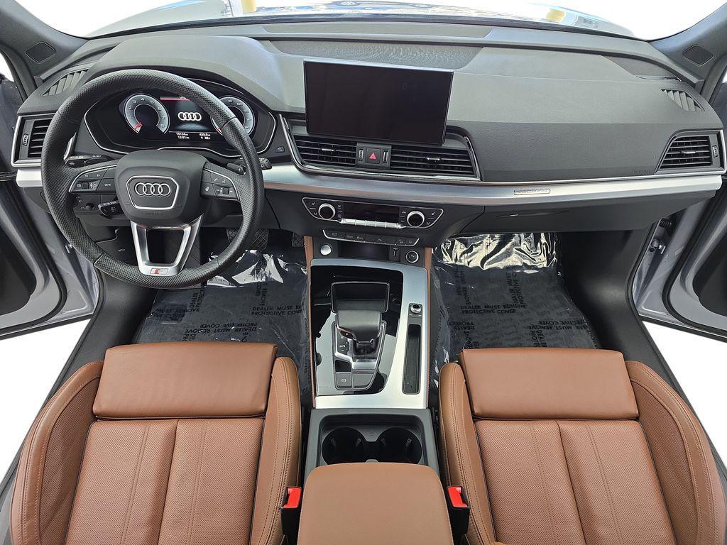 used 2025 Audi Q5 car, priced at $42,250