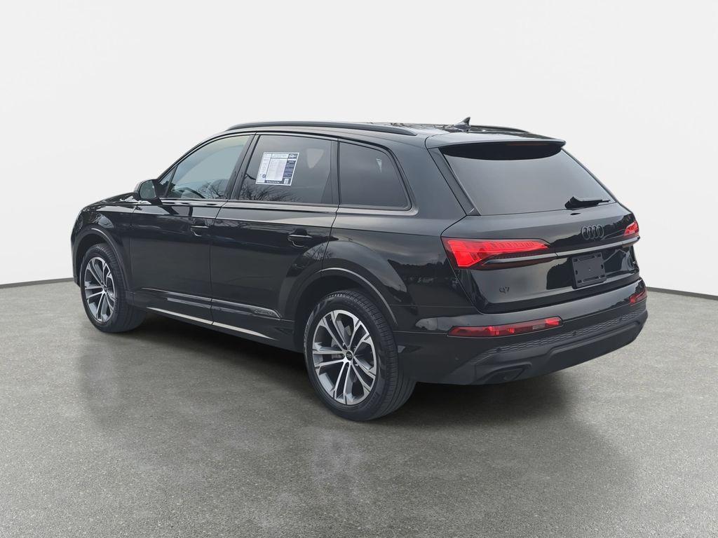 used 2025 Audi Q7 car, priced at $51,950