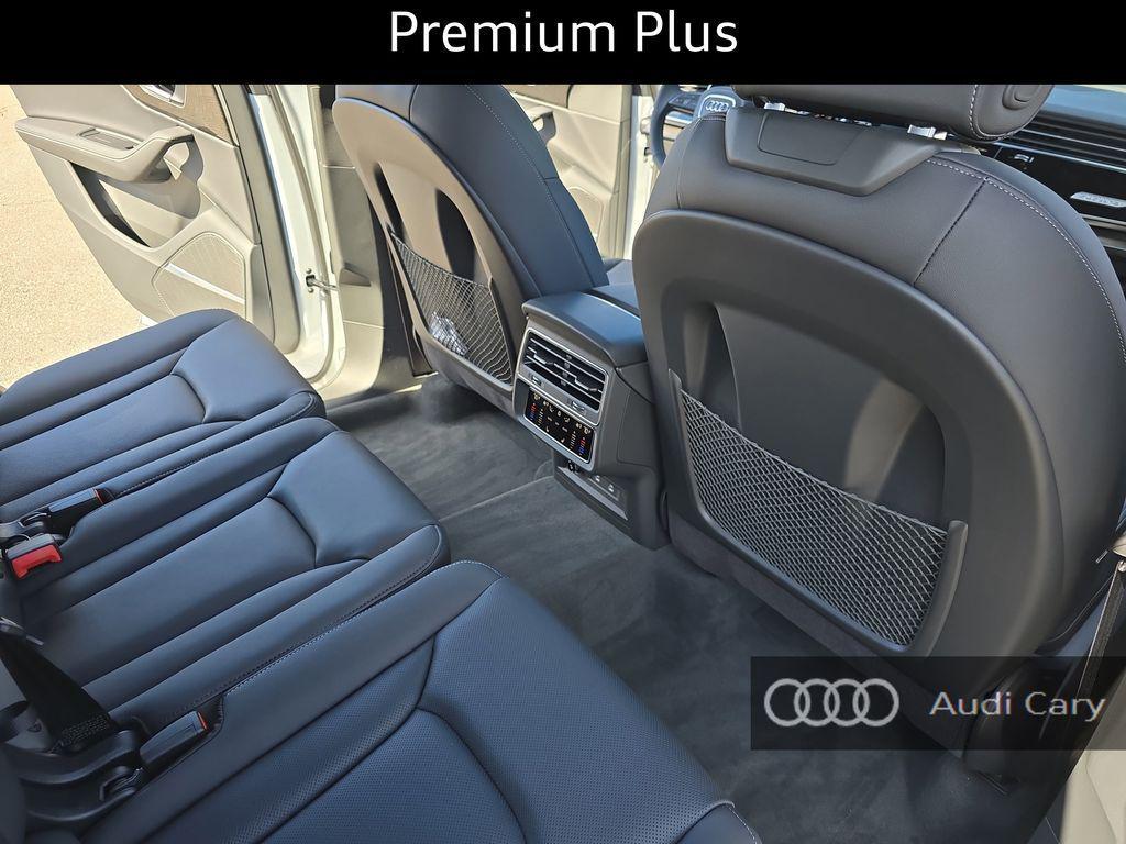 new 2026 Audi Q7 car, priced at $70,555