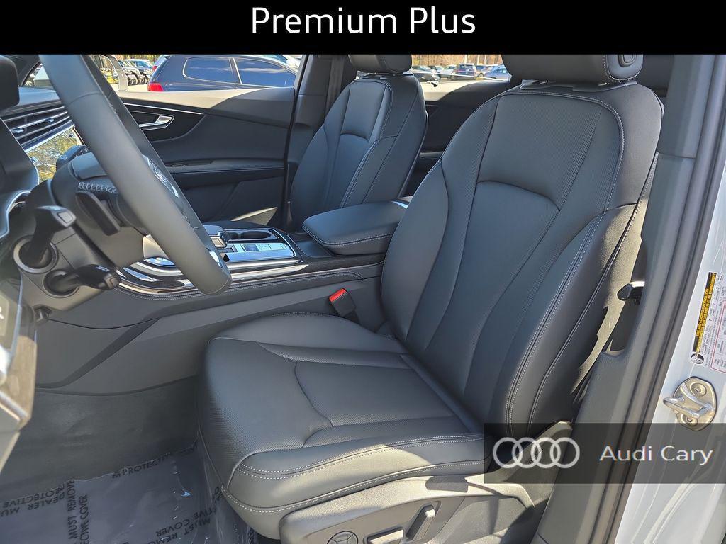 new 2026 Audi Q7 car, priced at $70,555