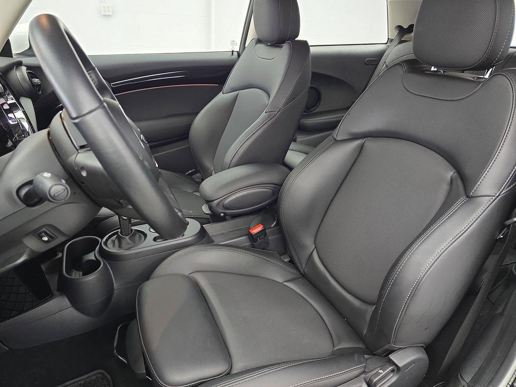 used 2022 MINI Hardtop car, priced at $15,950