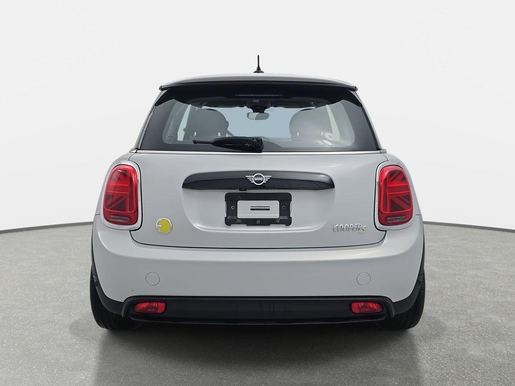 used 2022 MINI Hardtop car, priced at $15,950