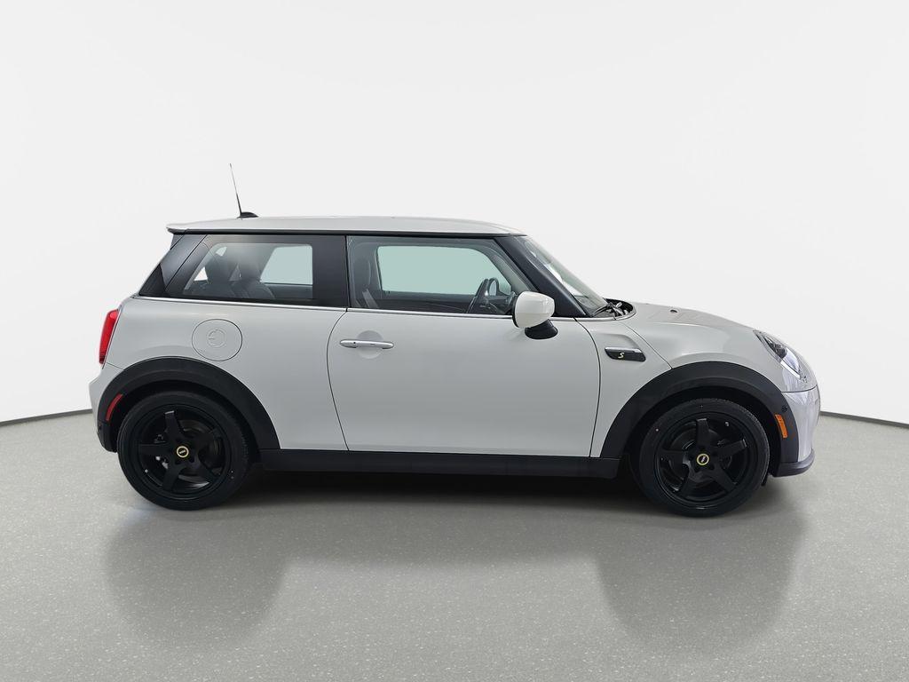 used 2022 MINI Hardtop car, priced at $15,950