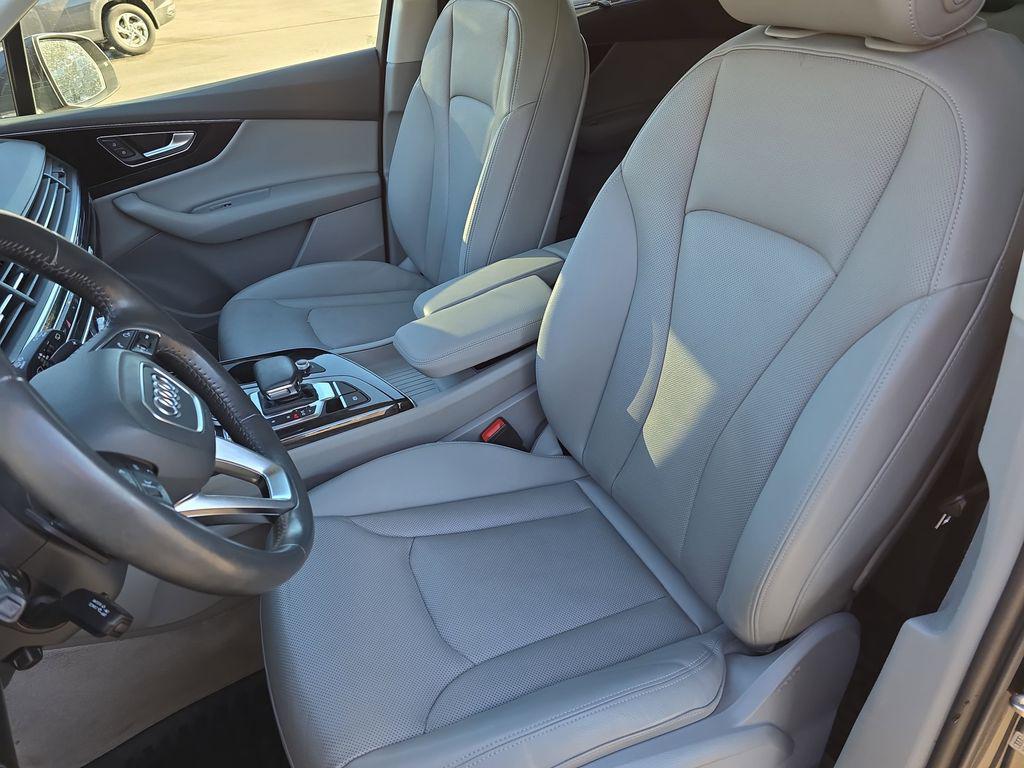 used 2018 Audi Q7 car, priced at $18,950