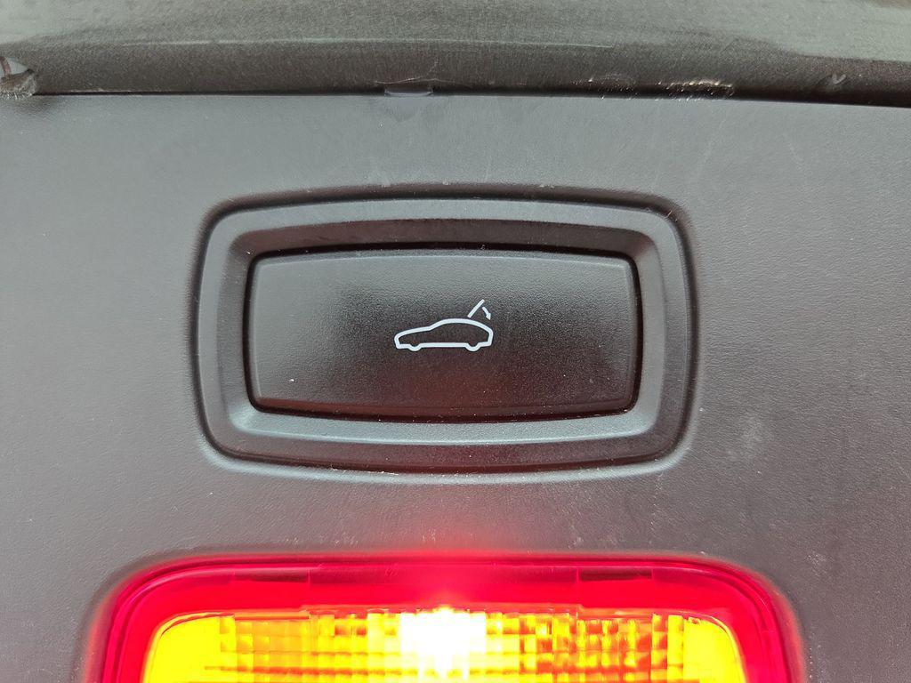 used 2016 Porsche Cayenne car, priced at $24,750