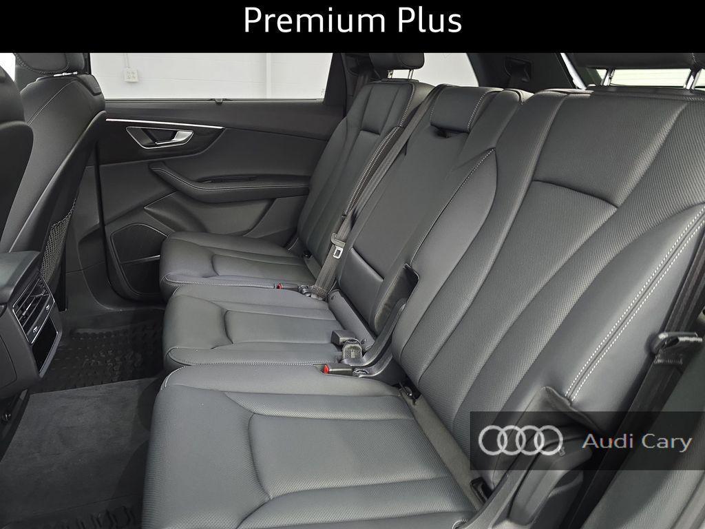 new 2026 Audi Q7 car, priced at $73,005