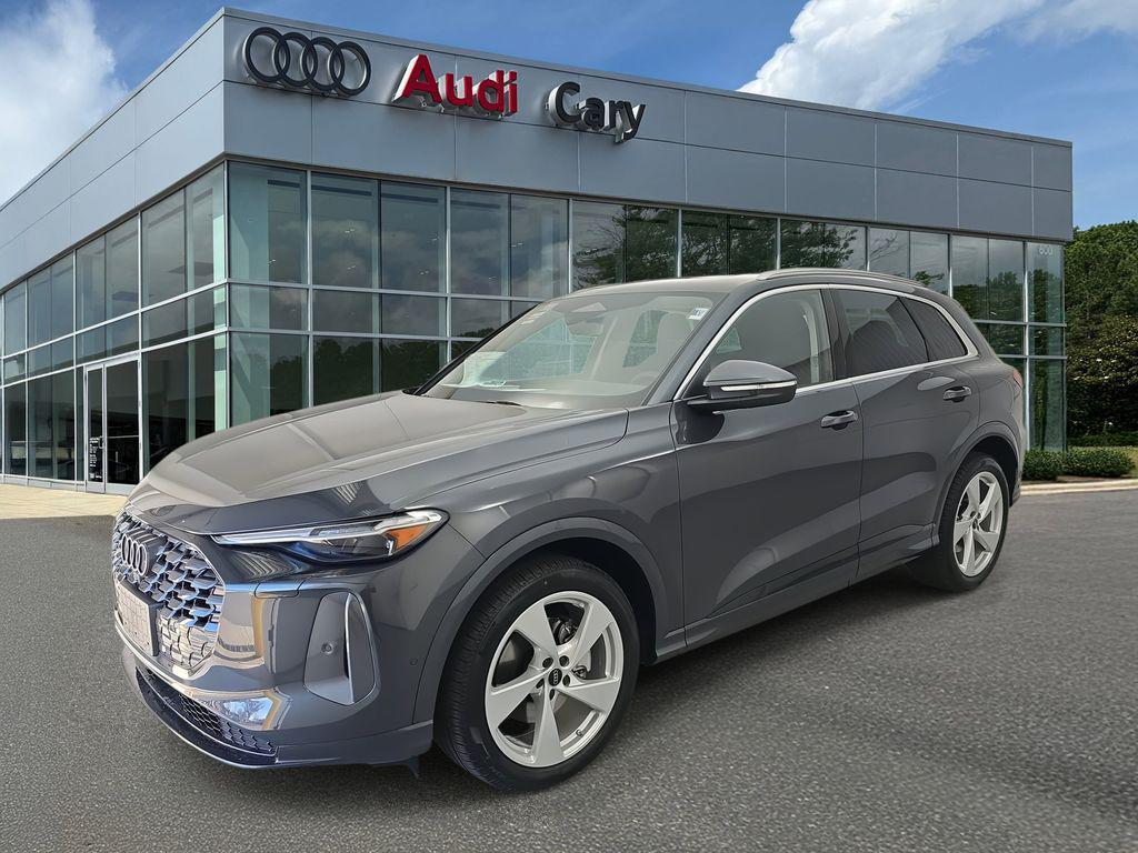 new 2025 Audi Q5 car, priced at $60,941