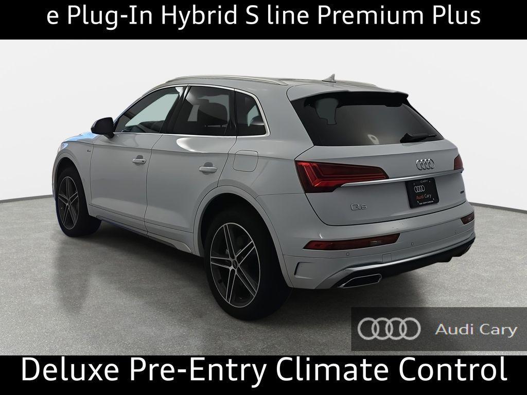 new 2025 Audi Q5 car, priced at $57,608