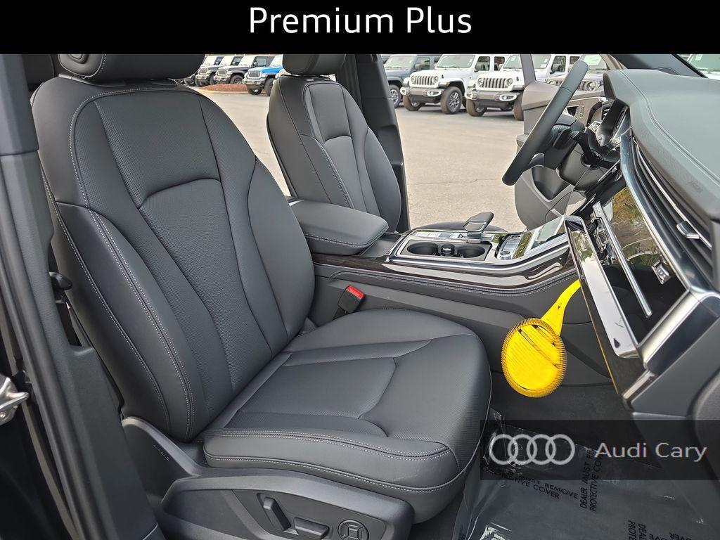 new 2026 Audi Q7 car, priced at $75,810
