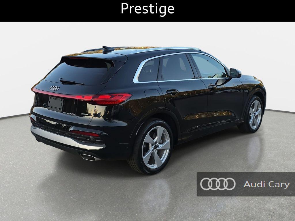 new 2025 Audi Q5 car, priced at $61,814
