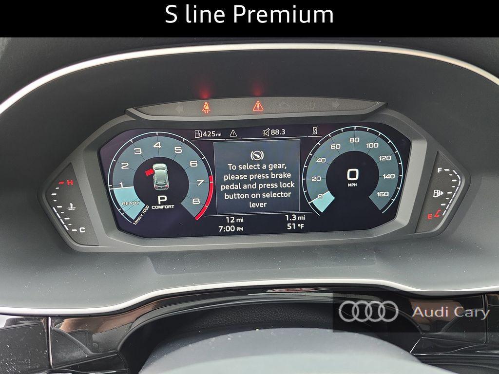 new 2025 Audi Q3 car, priced at $39,798