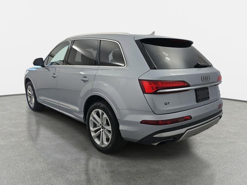 used 2025 Audi Q7 car, priced at $54,450