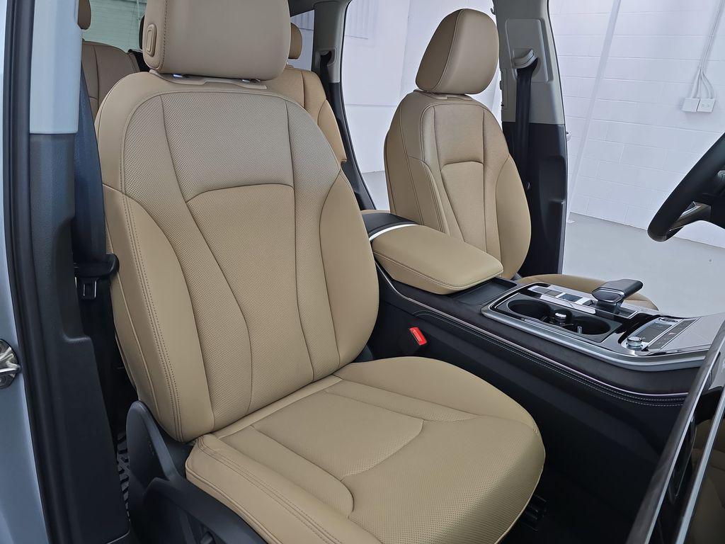 used 2025 Audi Q7 car, priced at $54,450