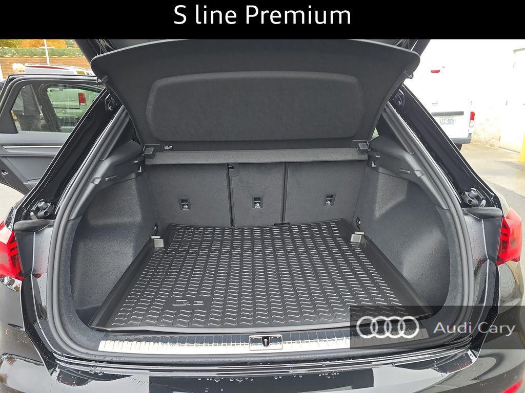 new 2025 Audi Q3 car, priced at $39,798
