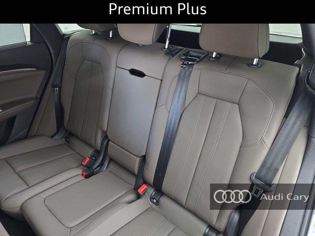 new 2025 Audi Q5 car, priced at $58,423