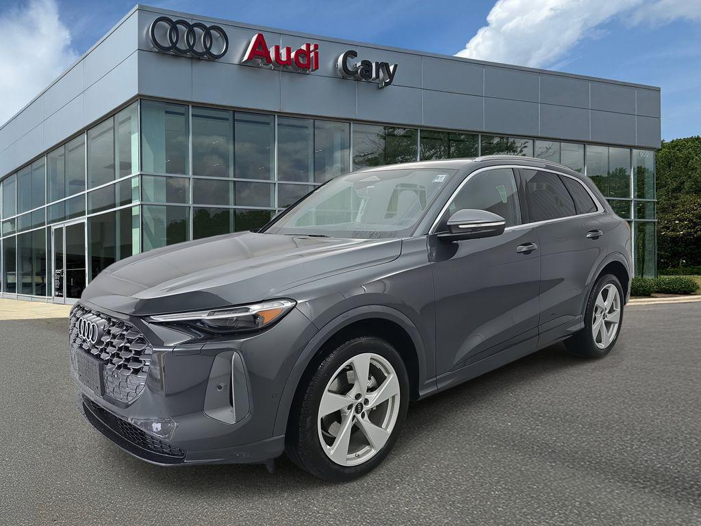 new 2025 Audi Q5 car, priced at $61,544