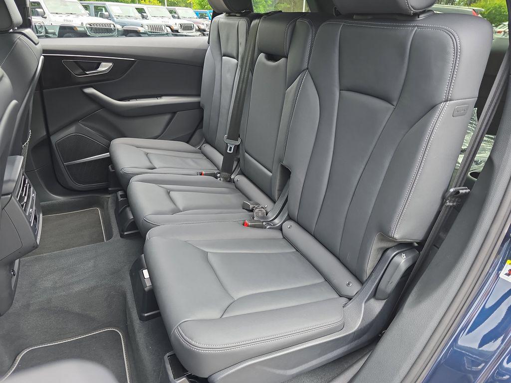 used 2025 Audi Q7 car, priced at $48,468