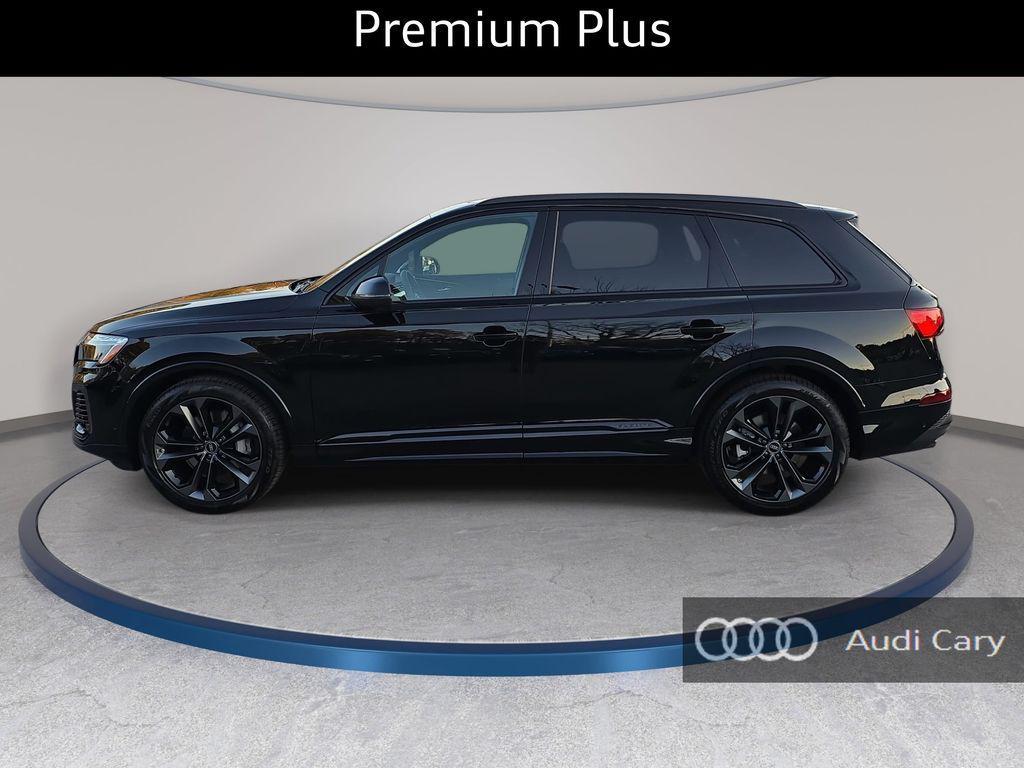 new 2026 Audi Q7 car, priced at $70,666